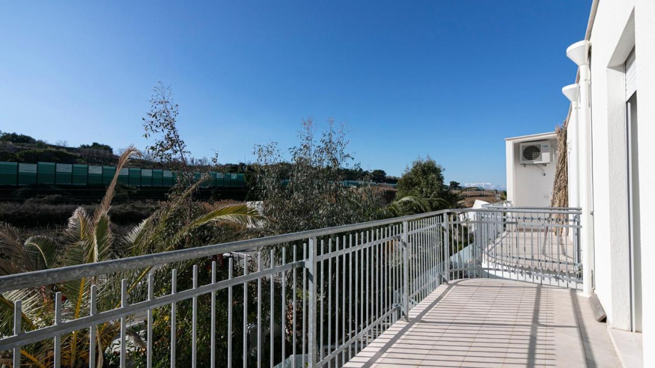Rivazzurra Homes - B Termoli Exteriör bild